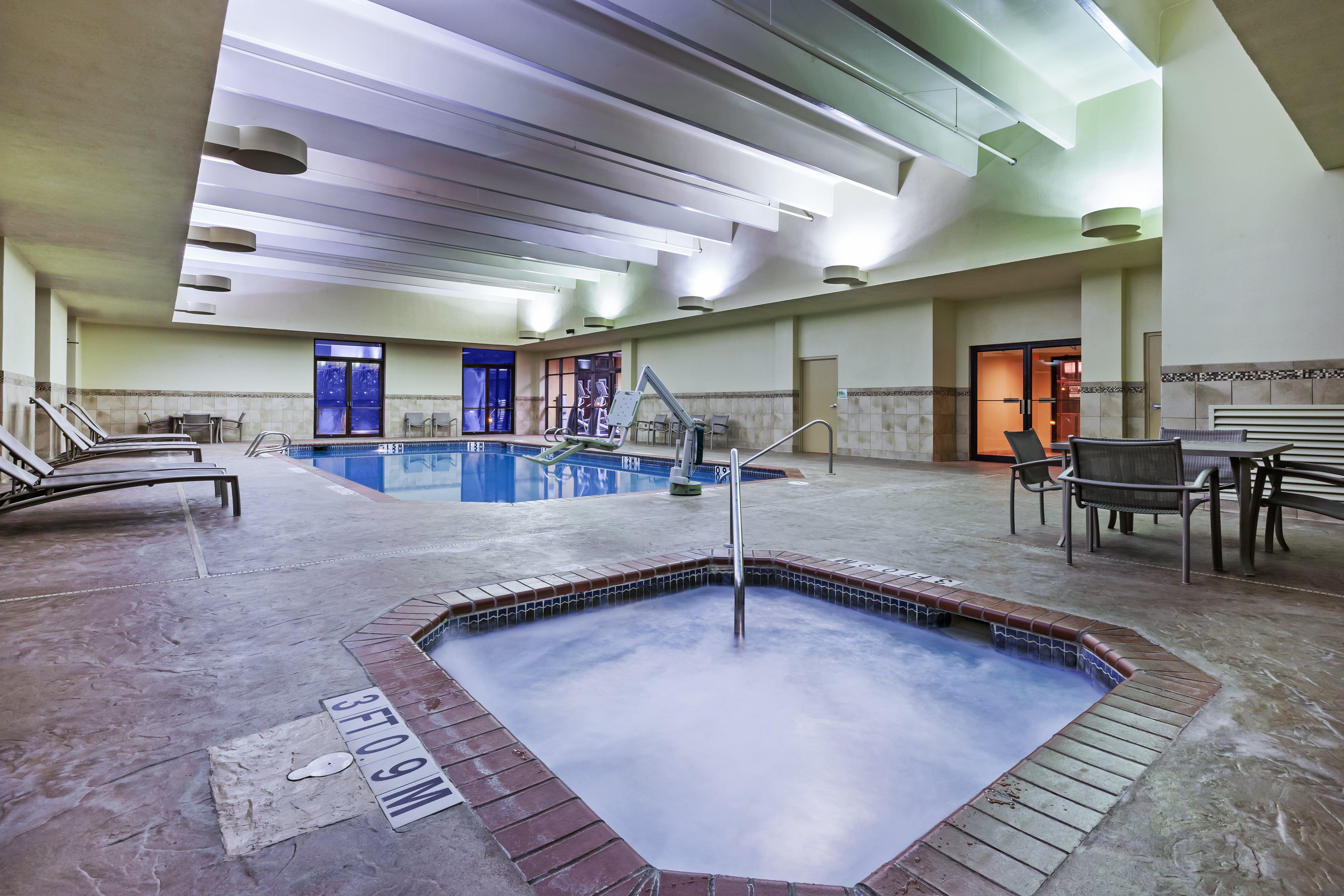 Holiday Inn Springdale-Fayetteville Area By Ihg Ngoại thất bức ảnh