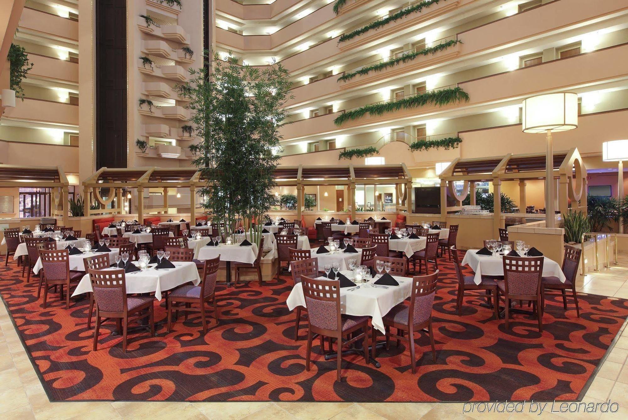 Holiday Inn Springdale-Fayetteville Area By Ihg Ngoại thất bức ảnh